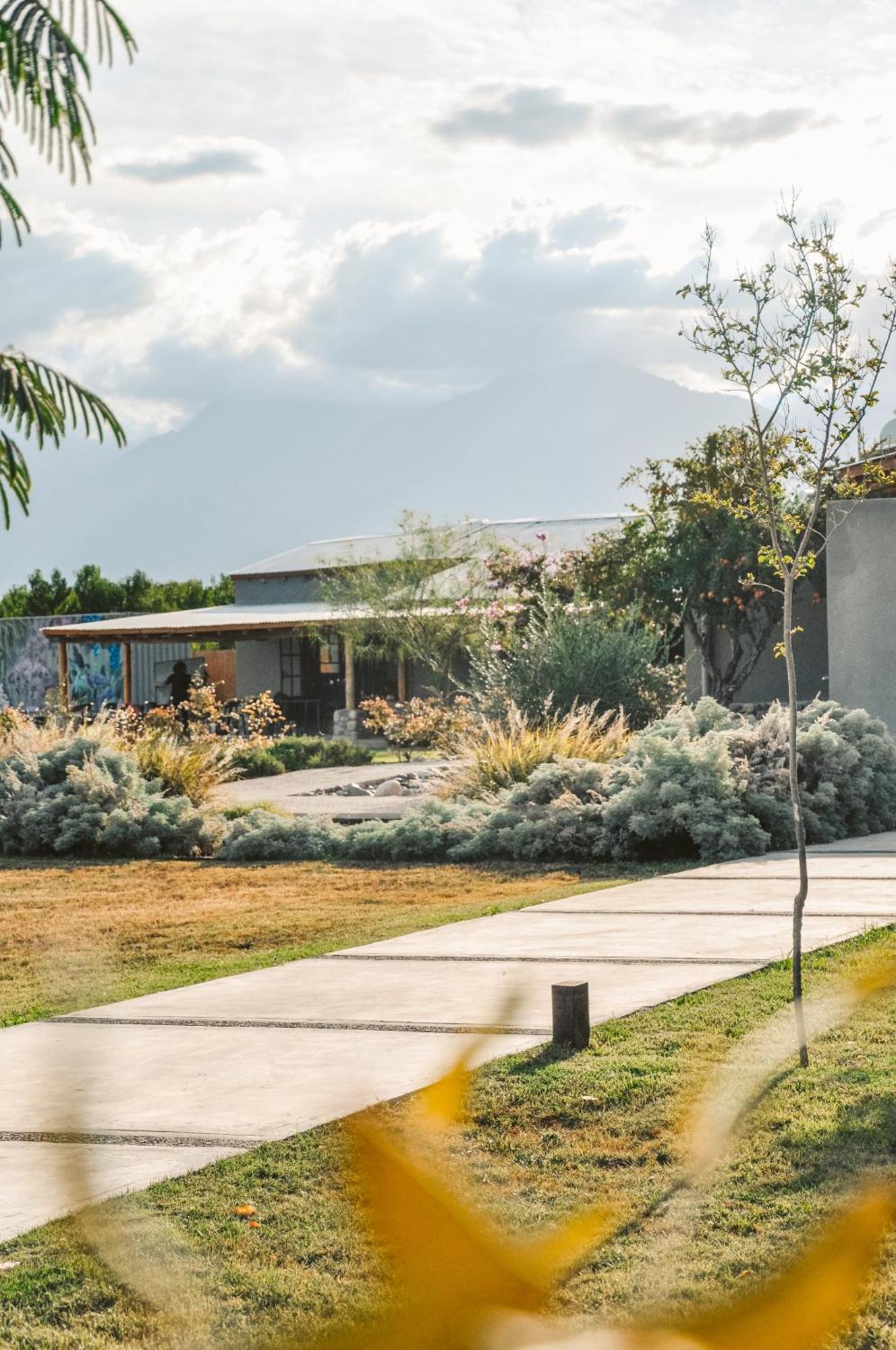 Dobe Lodge Vista Flores Exterior photo